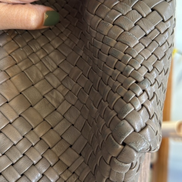 Falor F1883 Italian Leather Tote - Picture 15 of 15